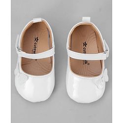 Cute Walk by Babyhug Velcro Closure Booties with Bow Applique - Pink