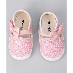 Cute Walk by Babyhug Slip On Booties With Bow Applique - Pink