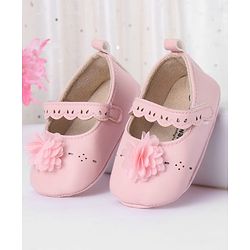 Cute Walk by Babyhug Booties with Velcro Closure & Floral Applique - White