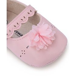 Cute Walk by Babyhug Booties with Velcro Closure & Floral Applique - White