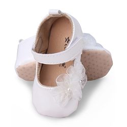 Cute Walk by Babyhug Booties with Velcro Closure & Floral Applique - White