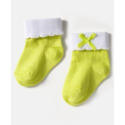 Cute Walk by Babyhug Knit Ankle Length Socks with 3D Bow Applique Pack of 3 - Multicolor