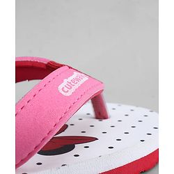 Cute Walk by Babyhug Disney Flip Flops With Minnie Mouse Print - Pink & White