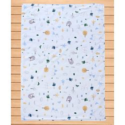 Babyhug Reversible Muslin Baby Blanket with Bubble Fabric Bear Bee Print - Green| New Born & Toddler Gifting| Machine Washable| Baby Safe| Travel Friendly| 0 - 12 Months