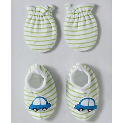 Babyhug 100% Cotton Interlock Knit Mittens & Booties Set With Vehicle Print - Light Green