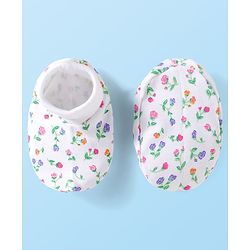 Babyhug 100% Cotton Knit Mittens & Booties Set with Floral Print - White
