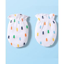 Babyhug 100% Cotton Knit Mittens and Bootie Set with Tree - White