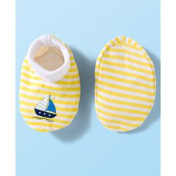 Babyhug 100% Cotton Knit Mittens and Bootie Set with Stripes & Boat Print - White & Yellow