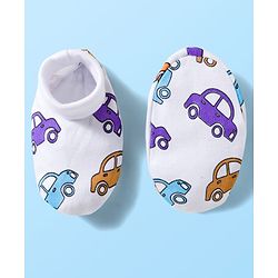 Babyhug 100% Cotton Knit  Mittens & Booties Set with Vehicle Print - White