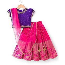 Babyhug Brocade Woven Half Sleeves Pattu Pavda Choli Lehenga & Dupatta Set With Floral Embriodery - Fuschia