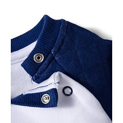 Babyhug Terry Knit Full Raglan Sleeves T-Shirt & Lounge Pant Set With Giraffe Print - White & Navy Blue