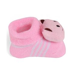 Cute Walk by Babyhug Socks With Kitty Applique - Pink