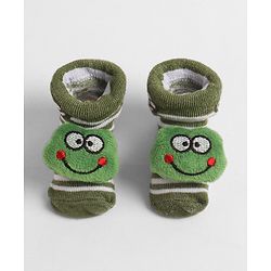Cute Walk by Babyhug Socks with Applique - Green