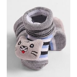Cute Walk by Babyhug Socks  with Cat Applique - Grey