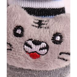 Cute Walk by Babyhug Socks  with Cat Applique - Grey
