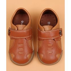 Cute Walk by Babyhug Velcro Closure Solid Oxford Shoes - Tan