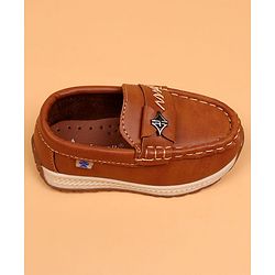 Cute Walk by Babyhug Slip On Solid Loafers - Tan