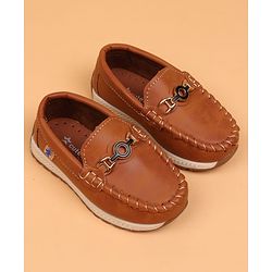 Cute Walk by Babyhug Slip On Solid Loafers - Beige