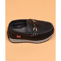 Cute Walk by Babyhug Slip On Solid Loafers - Beige