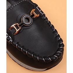 Cute Walk by Babyhug Slip On Solid Loafers - Beige