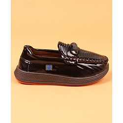 Cute Walk by Babyhug Slip On Solid Oxford Shoes - Brown