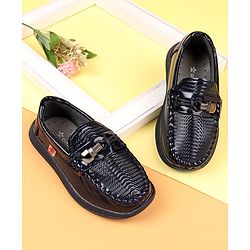 Cute Walk by Babyhug Slip On Solid Oxford Shoes - Brown