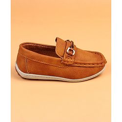 Cute Walk by Babyhug Slip On Solid Loafers - Brown