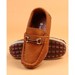 Cute Walk by Babyhug Slip On Solid Loafers - Brown