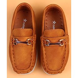 Cute Walk by Babyhug Slip On Solid Loafers - Brown