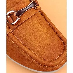 Cute Walk by Babyhug Slip On Solid Loafers - Brown