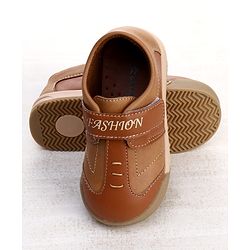 Cute Walk by Babyhug Velcro Closure Solid Oxfords - Beige