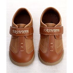 Cute Walk by Babyhug Velcro Closure Solid Oxfords - Beige