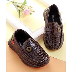 Cute Walk by Babyhug Loafer With Textured Design & Button Applique - Brown