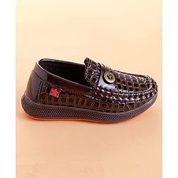 Cute Walk by Babyhug Loafer With Textured Design & Button Applique - Brown