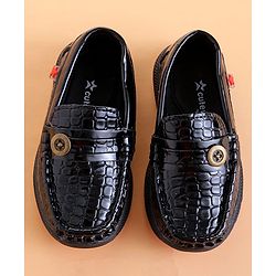 Cute Walk by Babyhug Loafer With Textured Design & Button Applique - Black