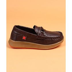 Cute Walk by Babyhug Slip On Solid Loafers - Brown