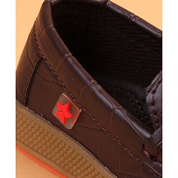 Cute Walk by Babyhug Slip On Solid Loafers - Brown