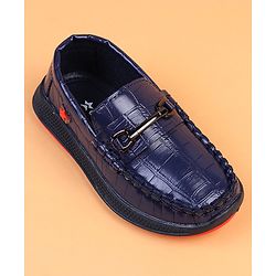 Cute Walk by Babyhug Slip On Solid Loafers - Brown