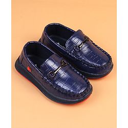 Cute Walk by Babyhug Slip On Solid Loafers - Brown
