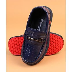 Cute Walk by Babyhug Slip On Solid Loafers - Brown