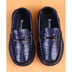 Cute Walk by Babyhug Slip On Solid Loafers - Brown