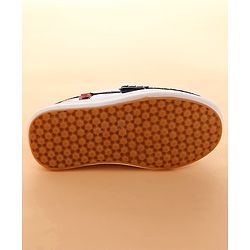 Cute Walk by Babyhug Solid Color Loafers with 3D Applique - Brown