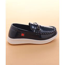 Cute Walk by Babyhug Solid Color Loafers with 3D Applique - Brown