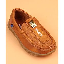Cute Walk by Babyhug Slip On Solid Loafers - Brown