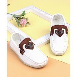 Cute Walk by Babyhug Slip On Solid Loafers - Brown