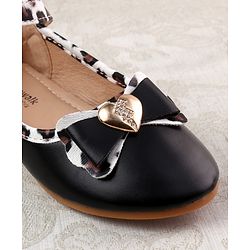 Cute Walk by Babyhug Ballerina with Velcro Closure & Bow Applique - Black