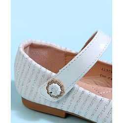 Cute Walk by Babyhug Solid Colour Ballerina With Velcro Closure - White