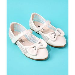 Cute Walk by Babyhug Velcro Closure Ballerina With Bow Applique - Pink