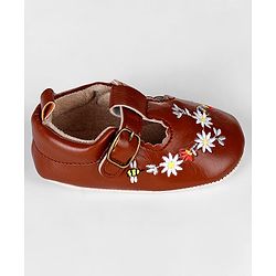 Cute Walk by Babyhug Velcro Closure Booties with Embroidery - Pink
