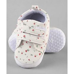 Cute Walk by Babyhug Booties With Velcro Closure & Cherry Print - Pink